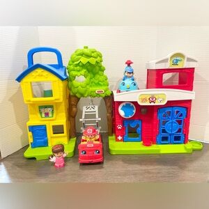 Fisher Price Little People Animal Rescue Center